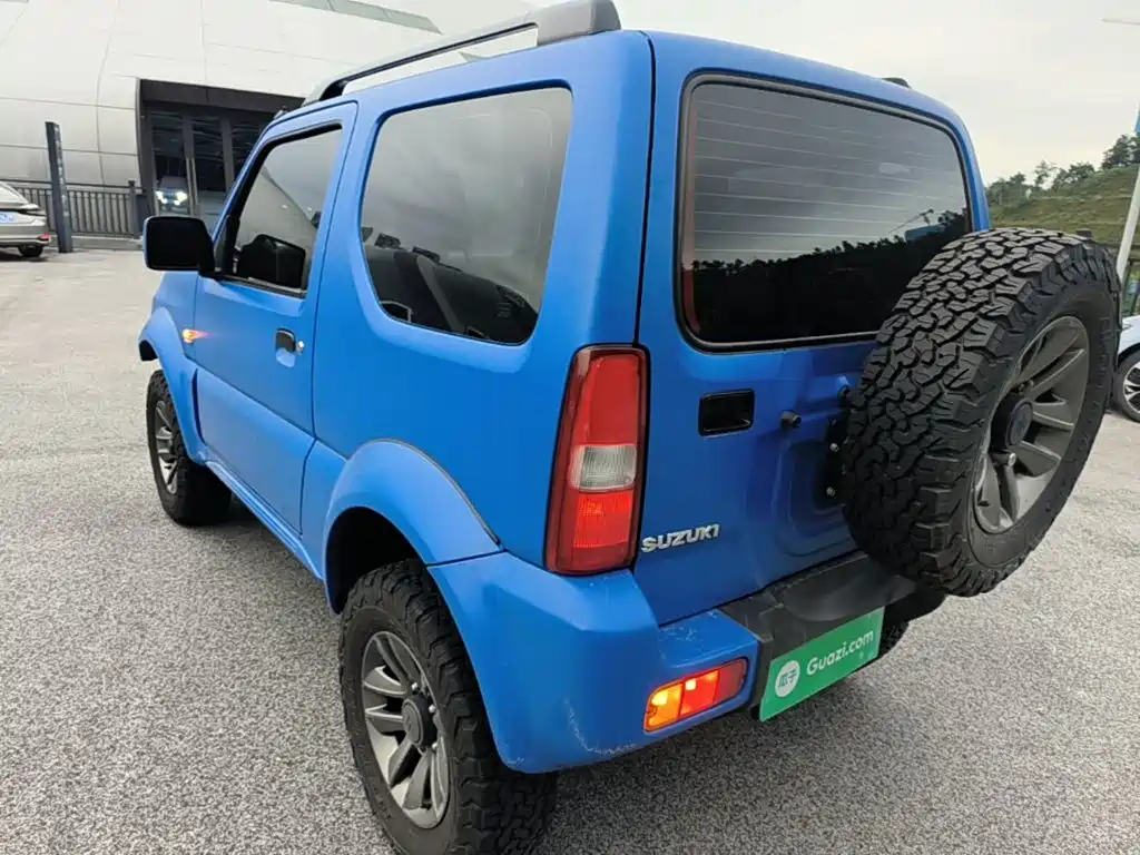 Suzuki Jimny — миниатюра 5
