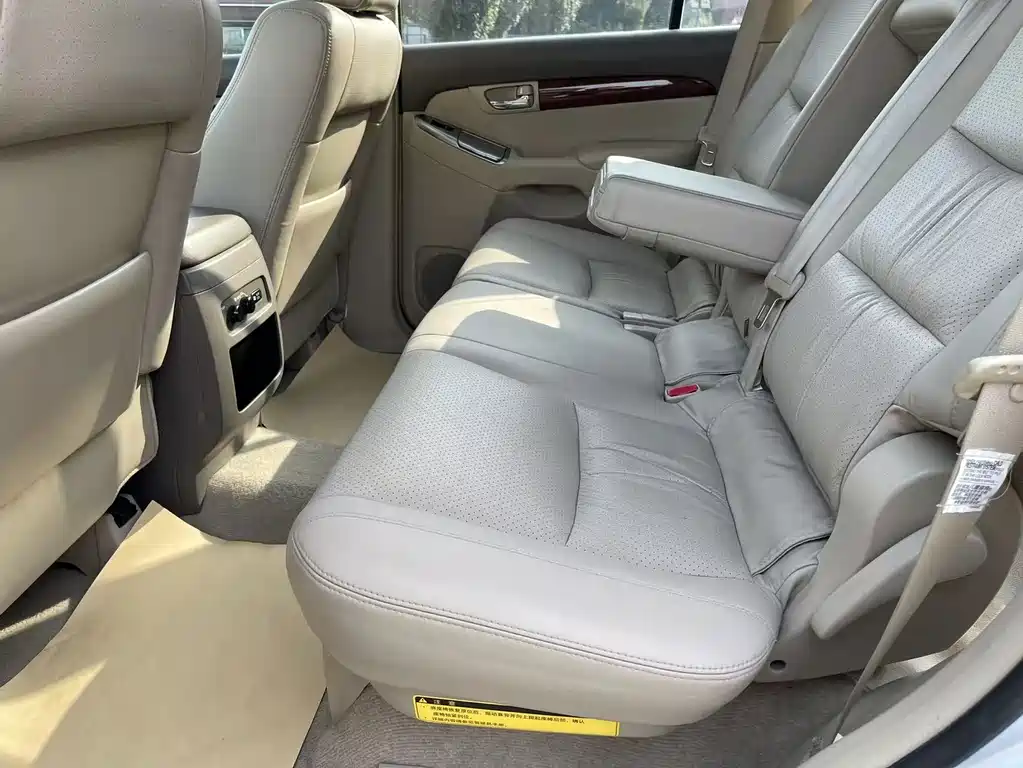 Toyota Prado — миниатюра 24