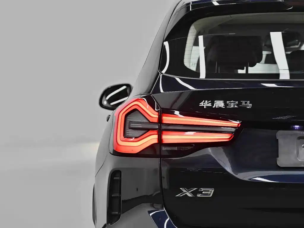 BMW X3 — миниатюра 19