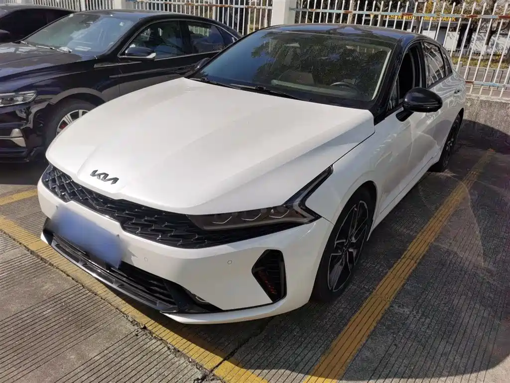 Kia K5 2022
