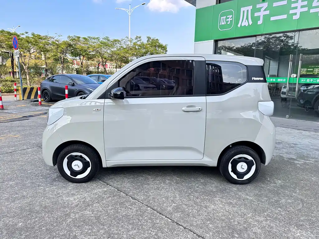 Wuling MINIEV — миниатюра 7