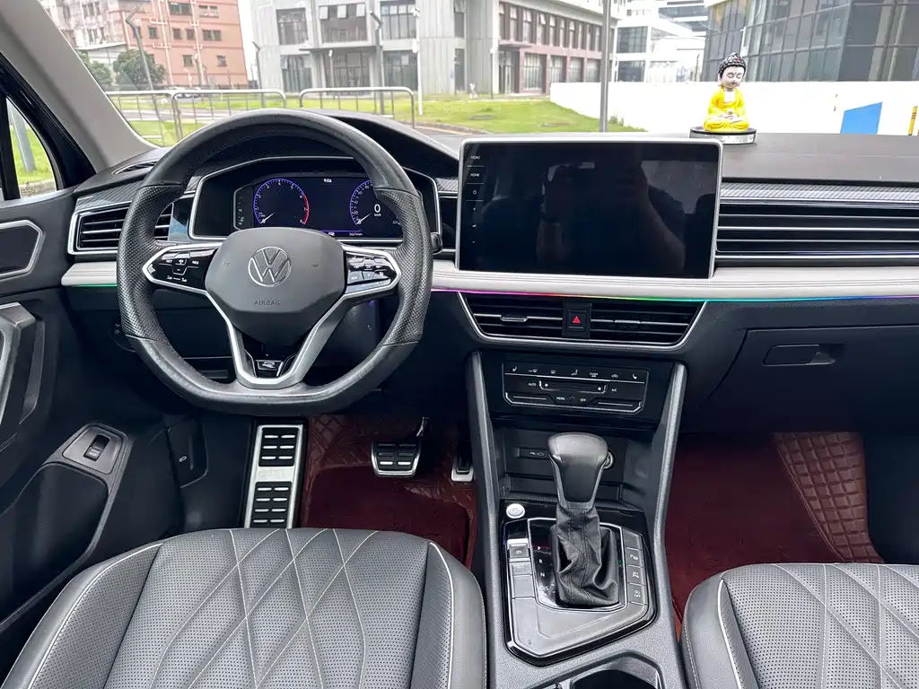 Volkswagen Tiguan L — миниатюра 9