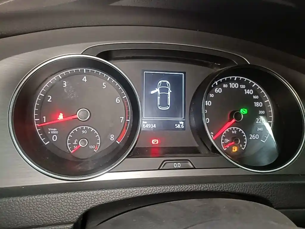Volkswagen Golf — миниатюра 12