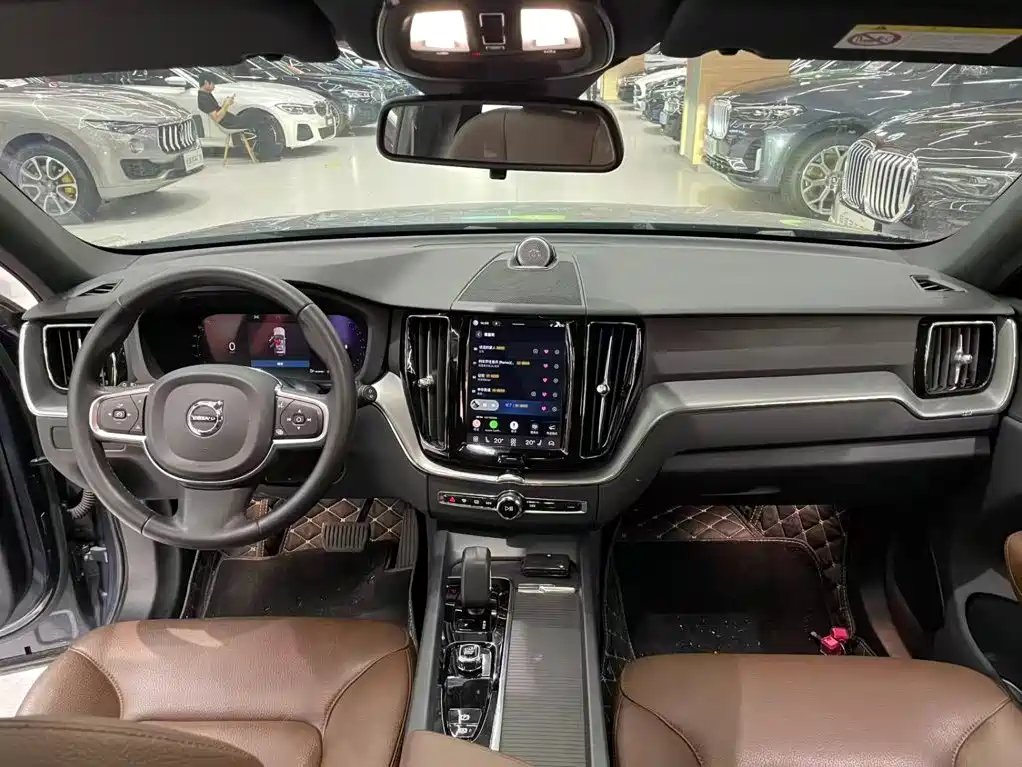 Volvo XC60 — миниатюра 6