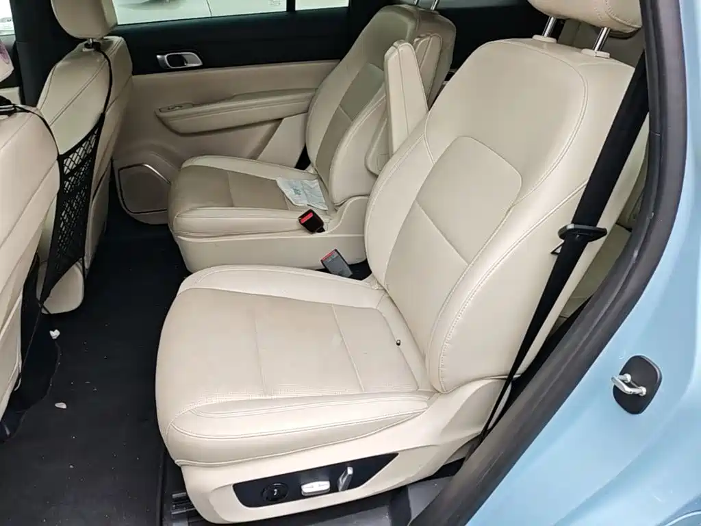 Li Auto Li ONE — миниатюра 17