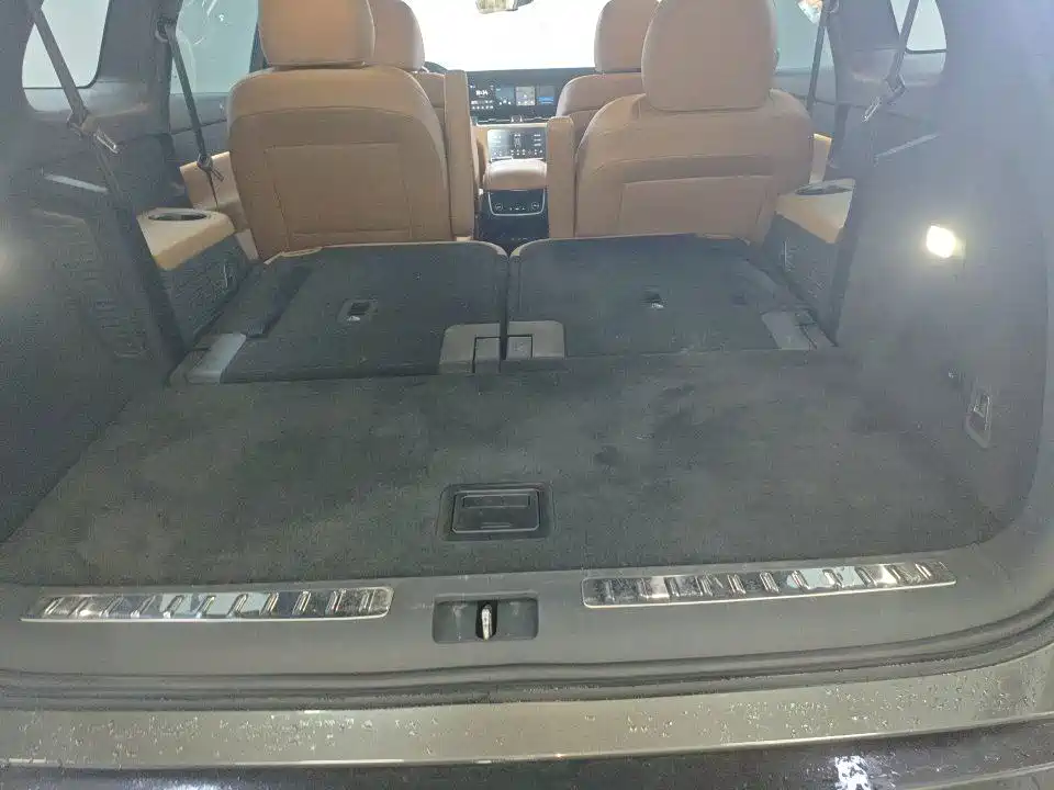 Li Auto Li ONE — миниатюра 8