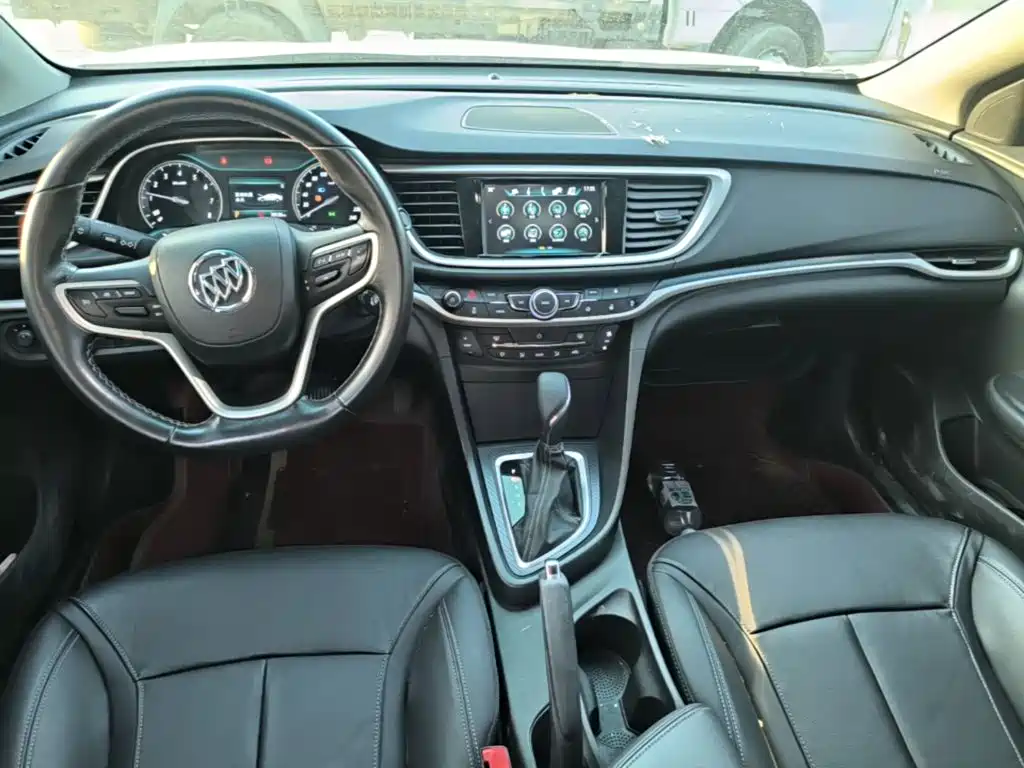 Buick Excelle — миниатюра 10