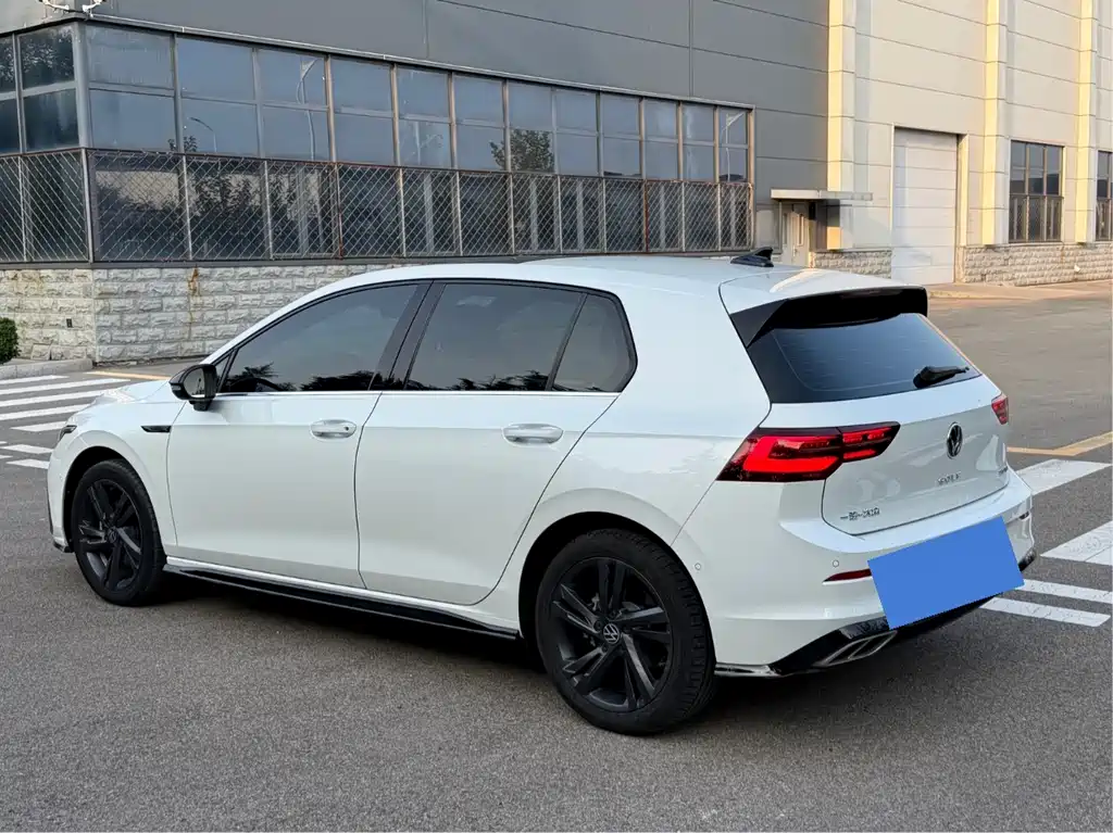 Volkswagen Golf — миниатюра 19