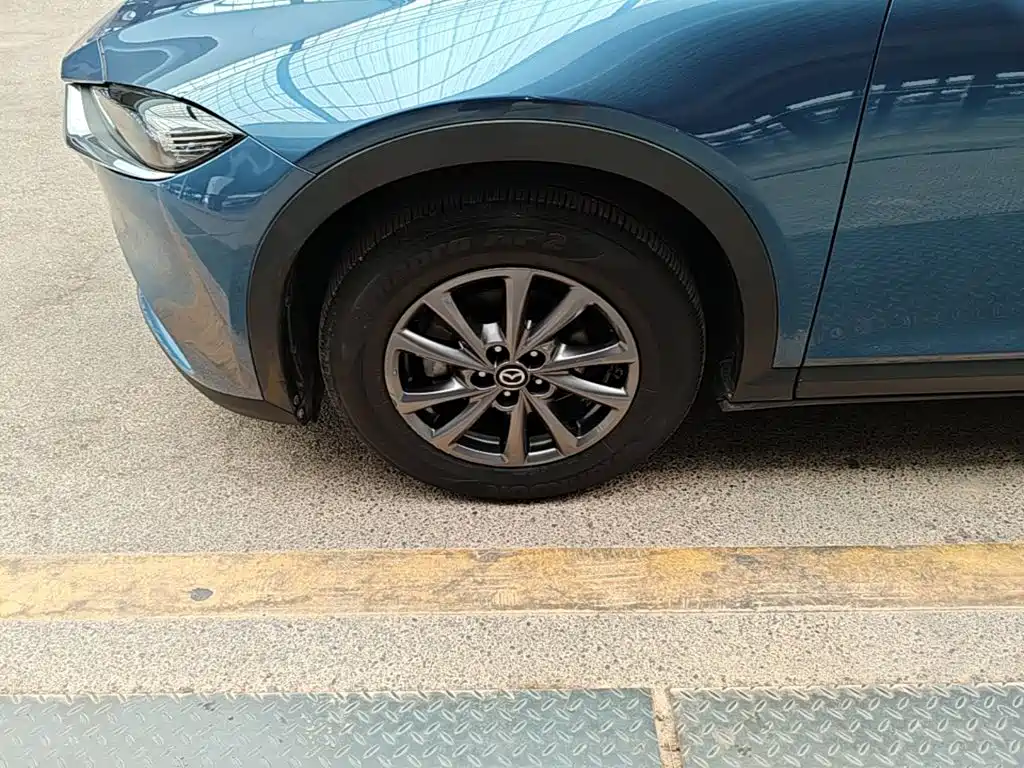 Mazda CX-4 — миниатюра 23