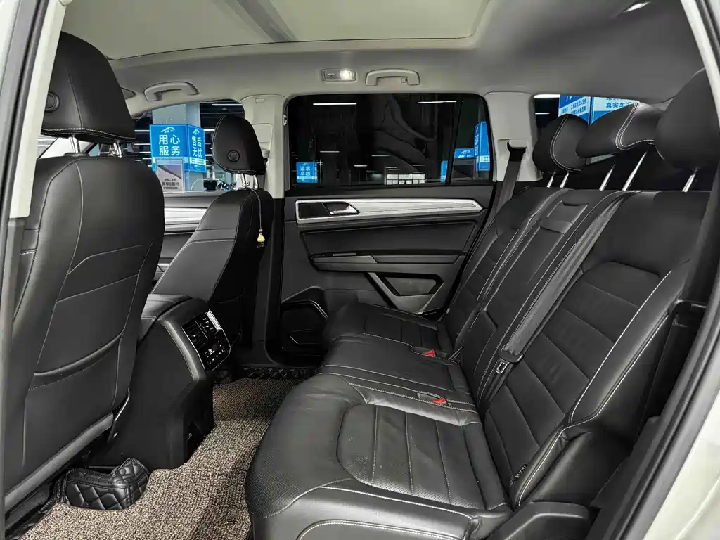 Volkswagen Teramont — миниатюра 11