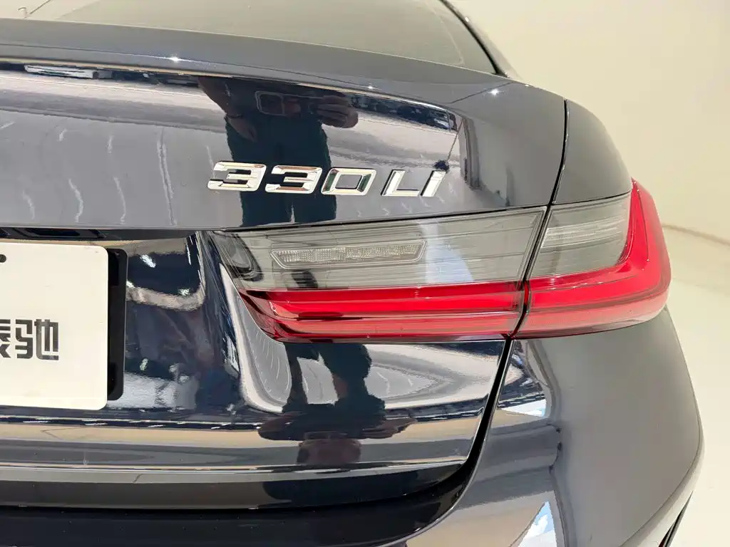 BMW 3 Series — миниатюра 10