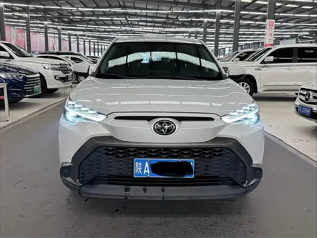 Toyota Frontlander — миниатюра 2