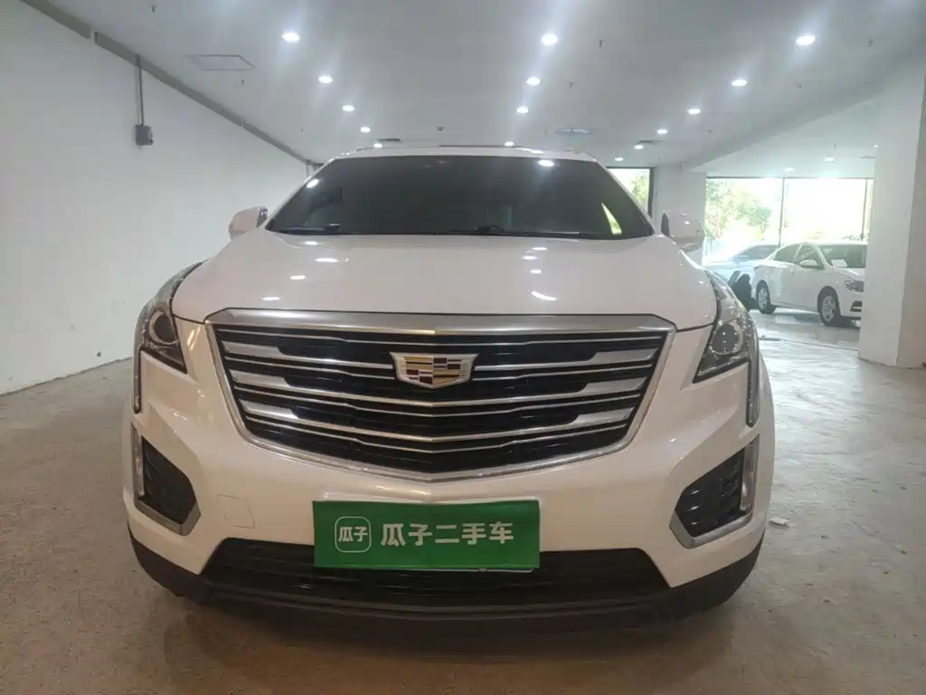 Cadillac XT5 — миниатюра 2