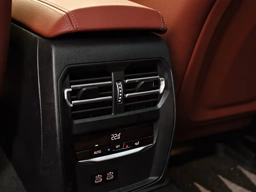 BMW 3 Series — миниатюра 19