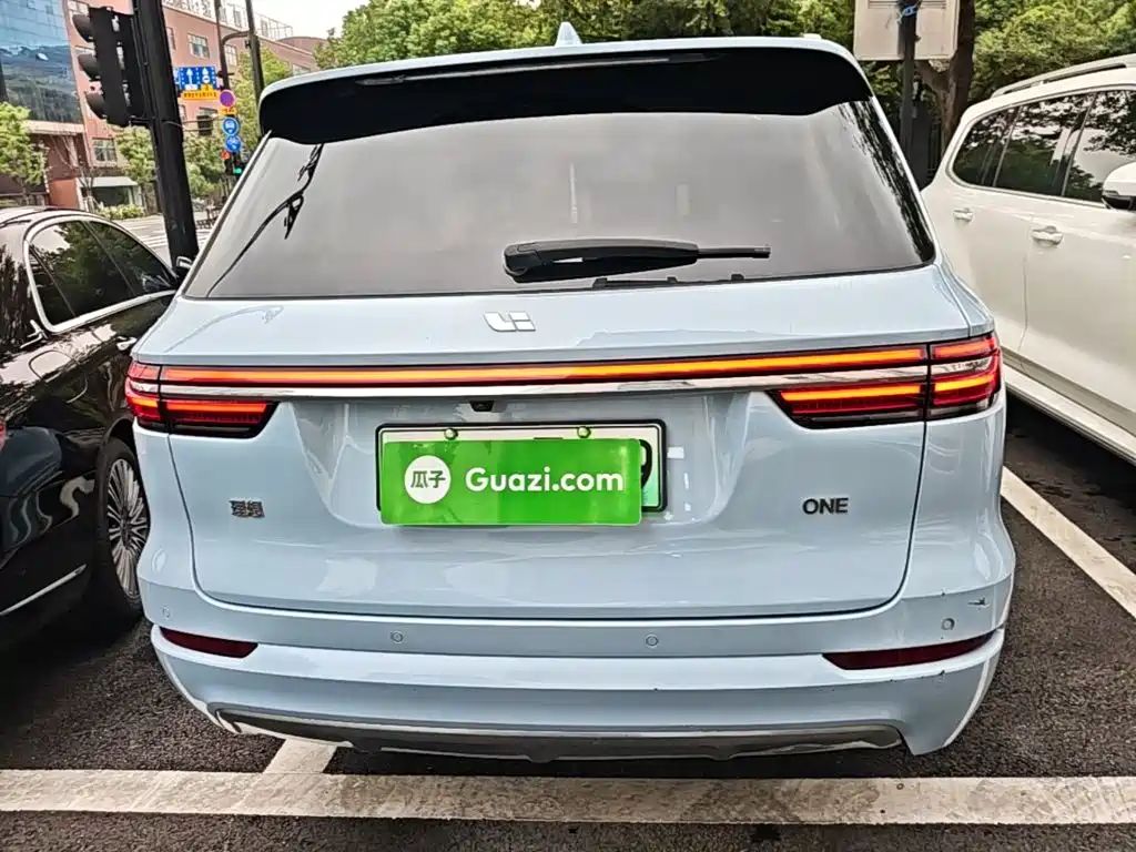 Li Auto Li ONE — миниатюра 6