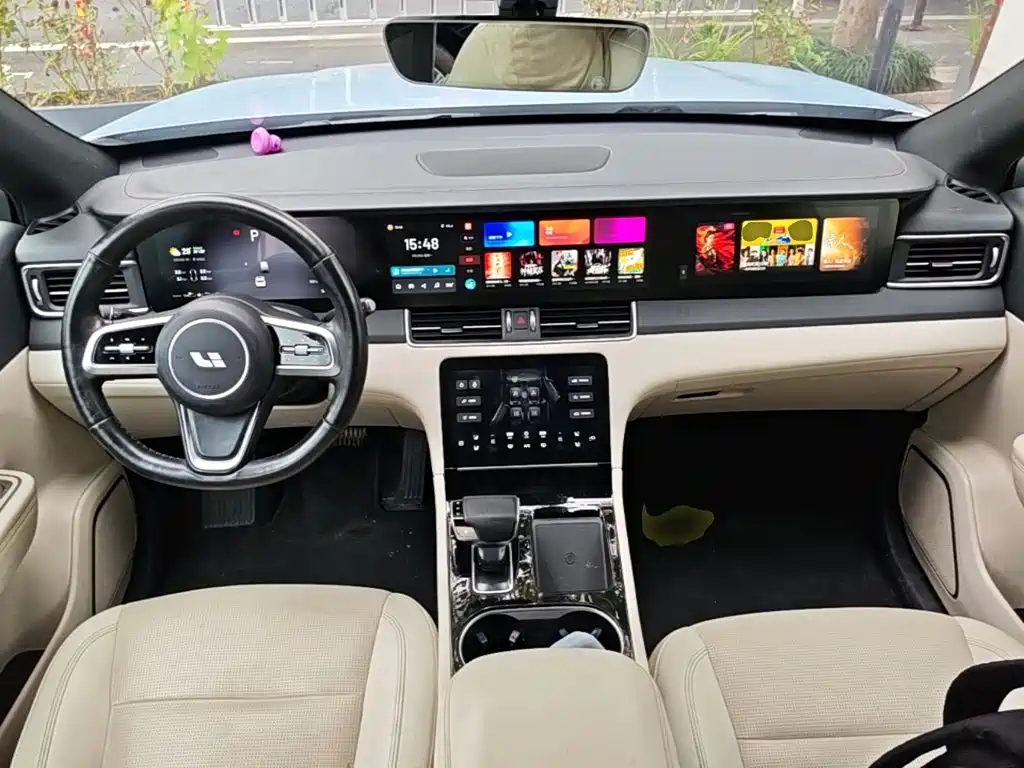 Li Auto Li ONE — миниатюра 10