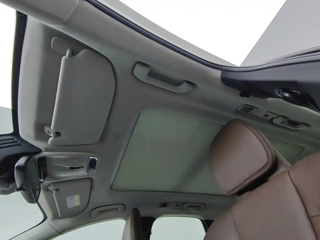 Volvo XC60 — миниатюра 14