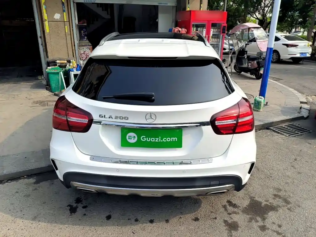 Mercedes-Benz GLA — миниатюра 6