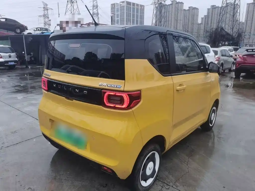 Wuling MINIEV — миниатюра 7