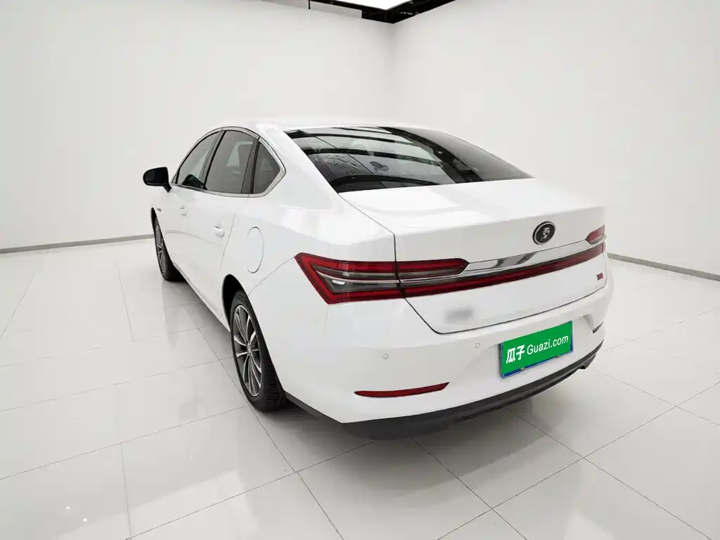BYD Qin Pro - фото 7