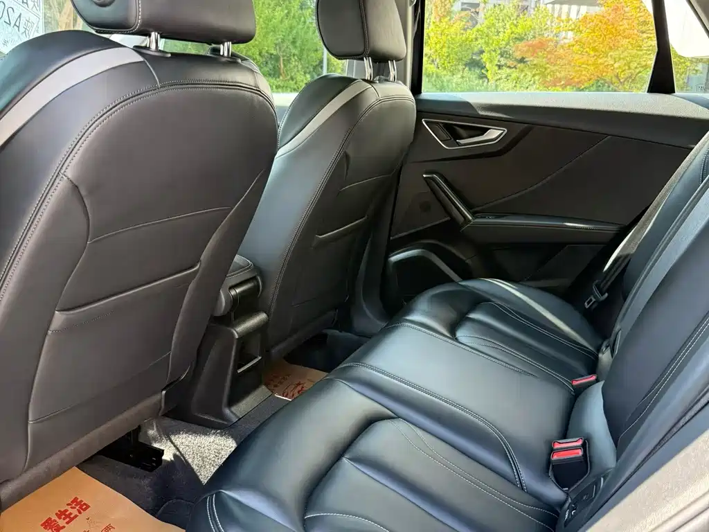 Audi Q2L — миниатюра 6