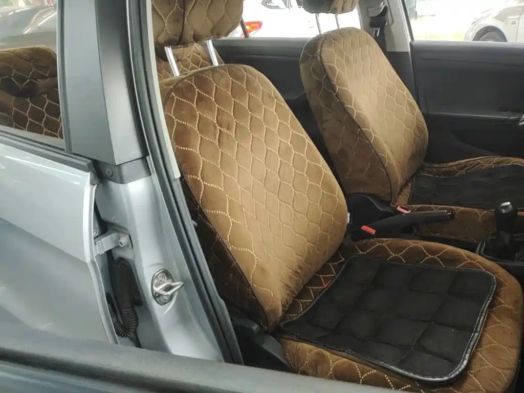 Volkswagen Jetta — миниатюра 25