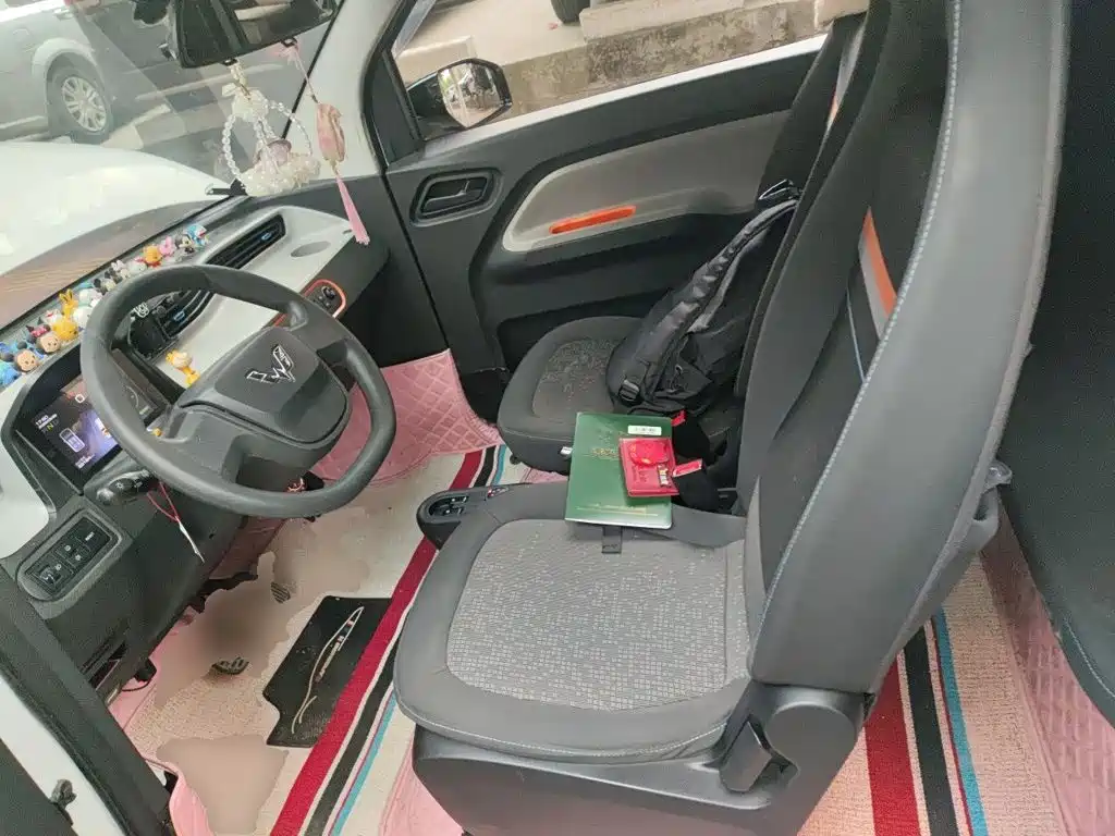 Wuling MINIEV — миниатюра 11