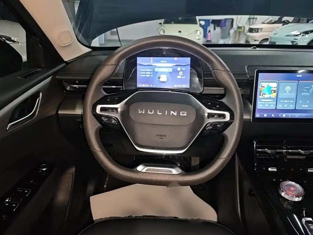 Wuling Xingguang — миниатюра 11