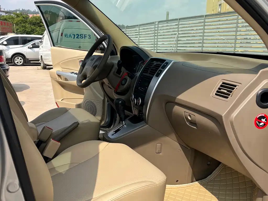 Hyundai Tucson — миниатюра 7