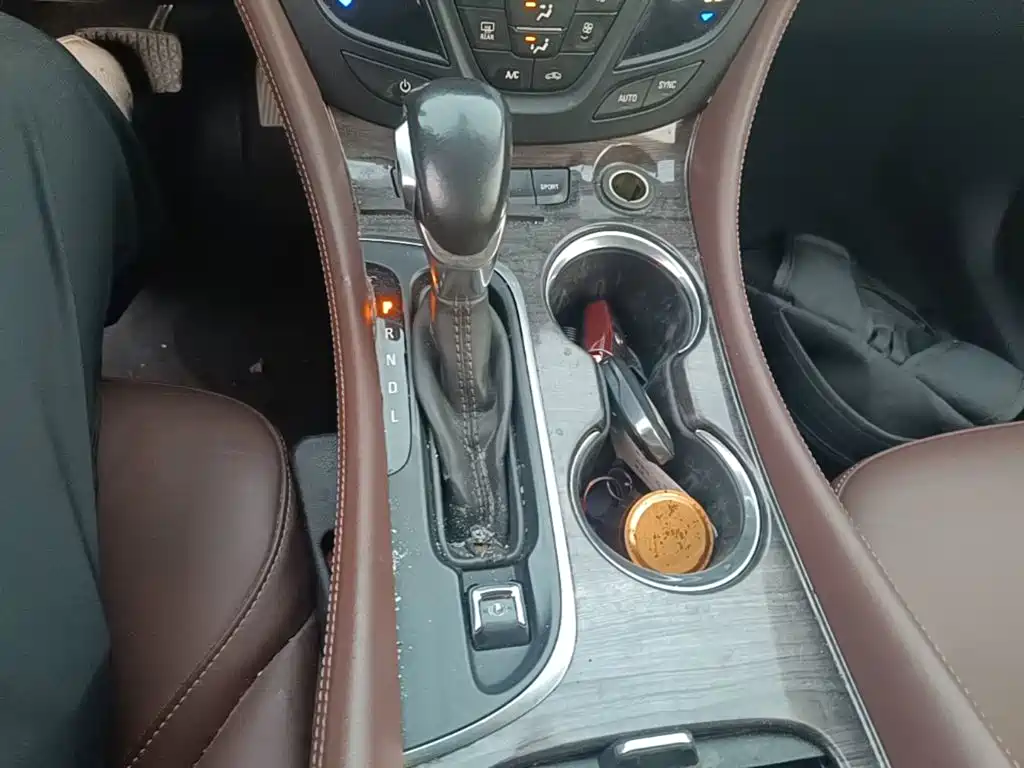 Buick Envision Plus — миниатюра 14
