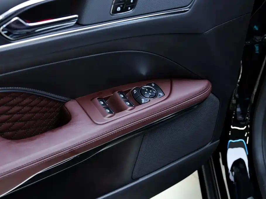 Ford Taurus — миниатюра 17