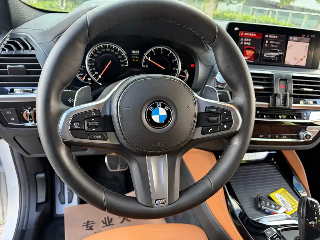 BMW X4 — миниатюра 23