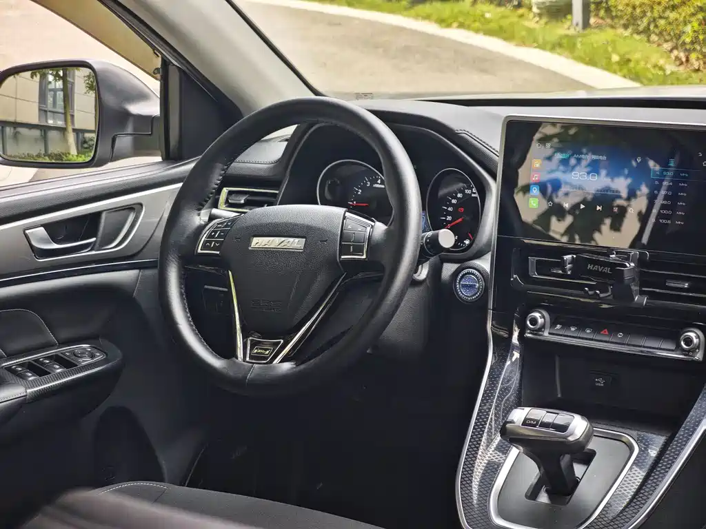 Haval M6 — миниатюра 6