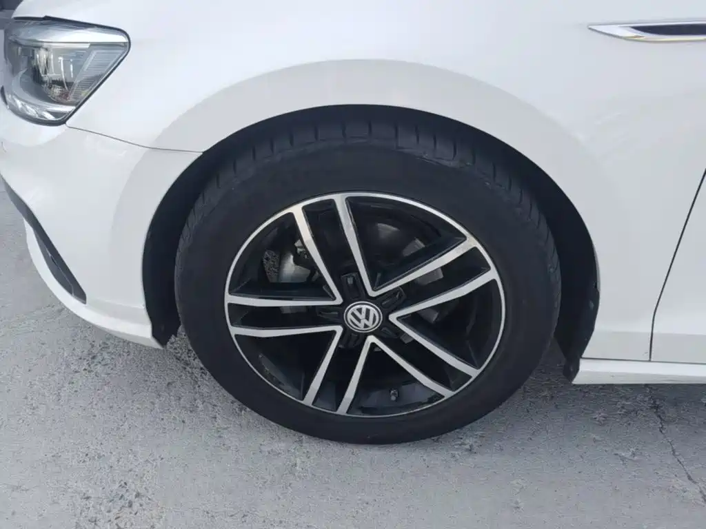 Volkswagen Lamando — миниатюра 15