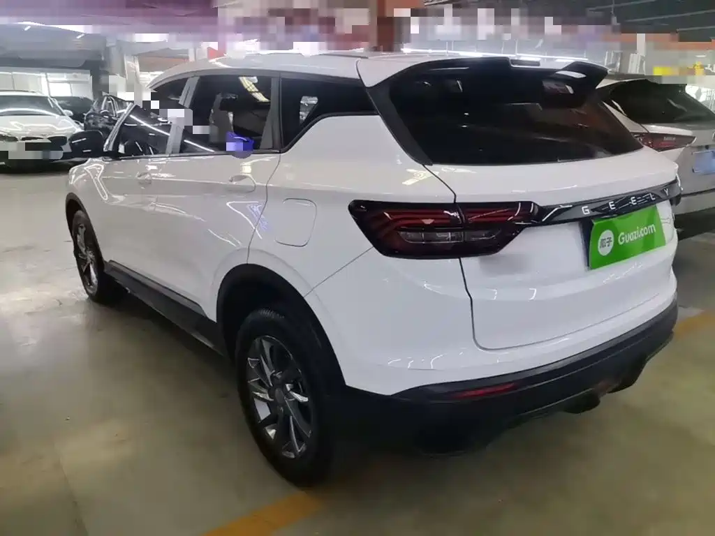Geely Binyue — миниатюра 5