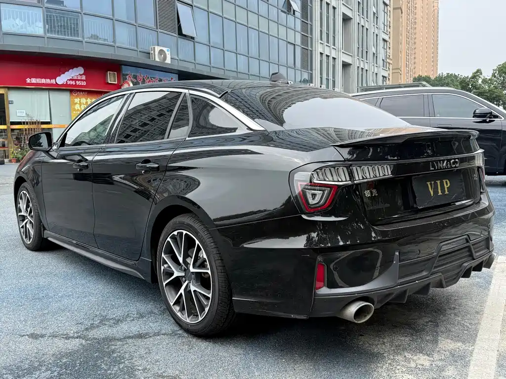 Lynk & Co 03 — миниатюра 6