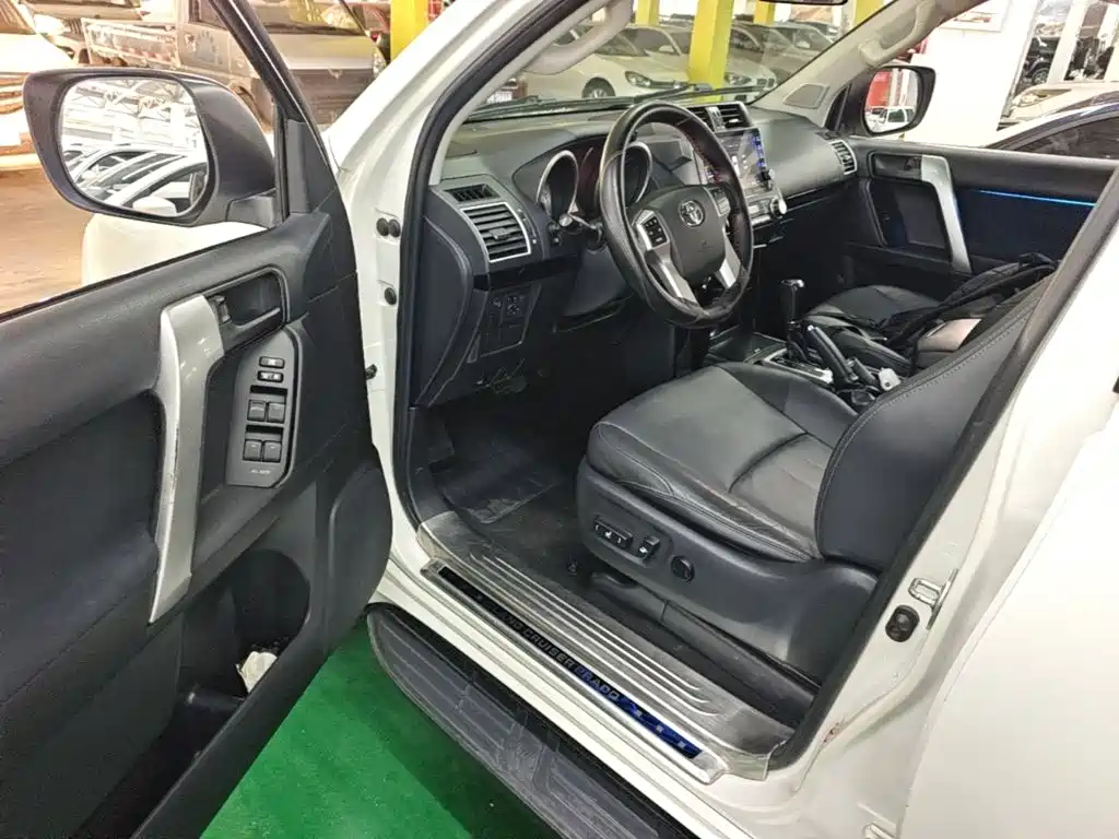 Toyota Prado — миниатюра 16