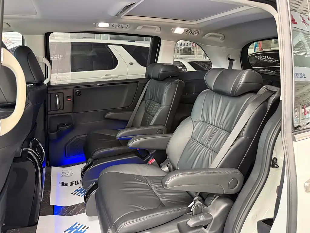 Honda Odyssey — миниатюра 6