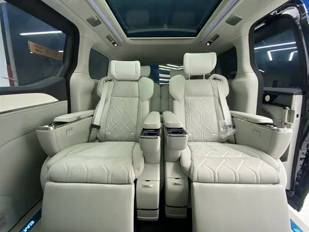 Volvo EM90 — фотографии объявления, Фото 20