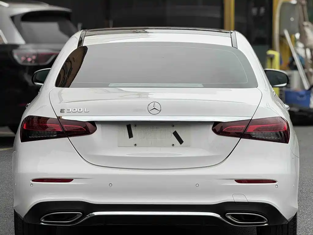 Mercedes-Benz E-Class E 2022 E 300 L Sport Fashion