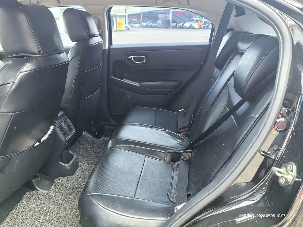 Honda Vezel — миниатюра 8
