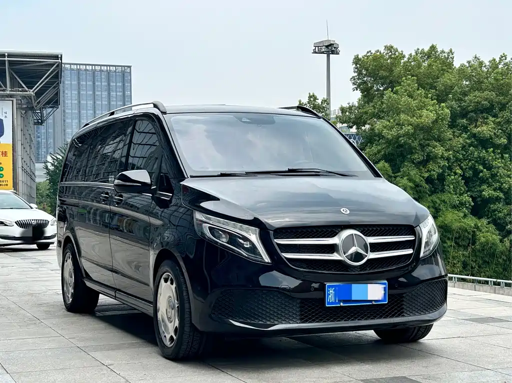 Mercedes-Benz V-Class — миниатюра 3