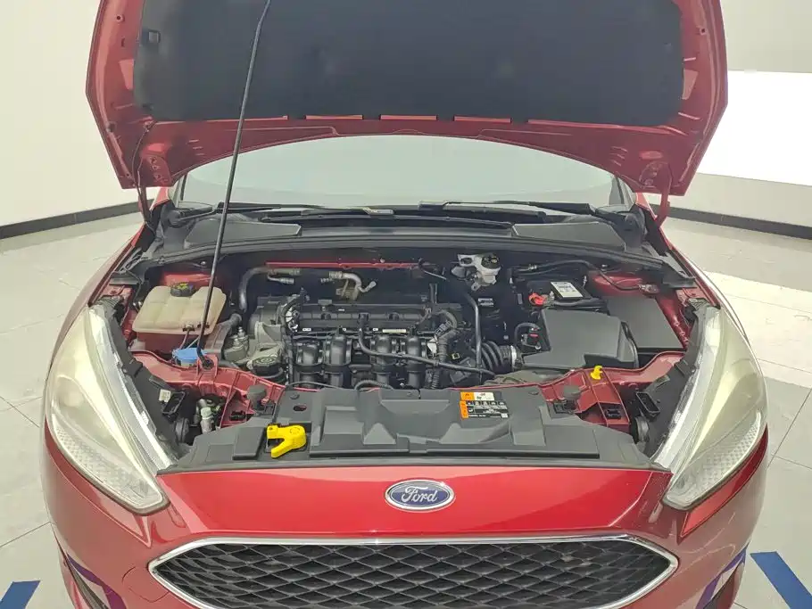 Ford Focus — миниатюра 10