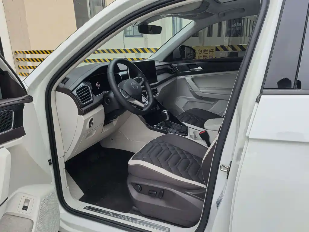 Volkswagen Tayron — миниатюра 4