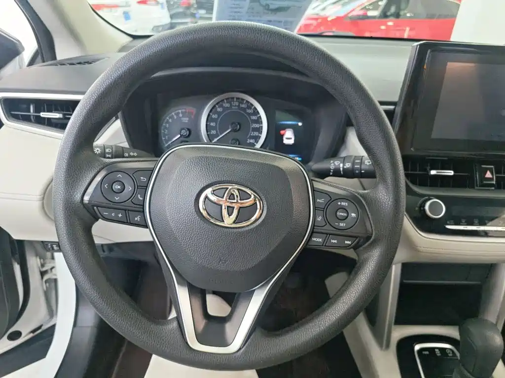 Toyota Frontlander — миниатюра 4