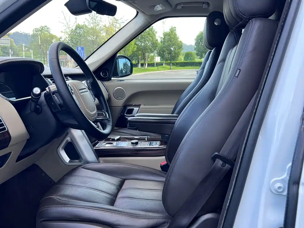 Land Rover Range Rover — миниатюра 3