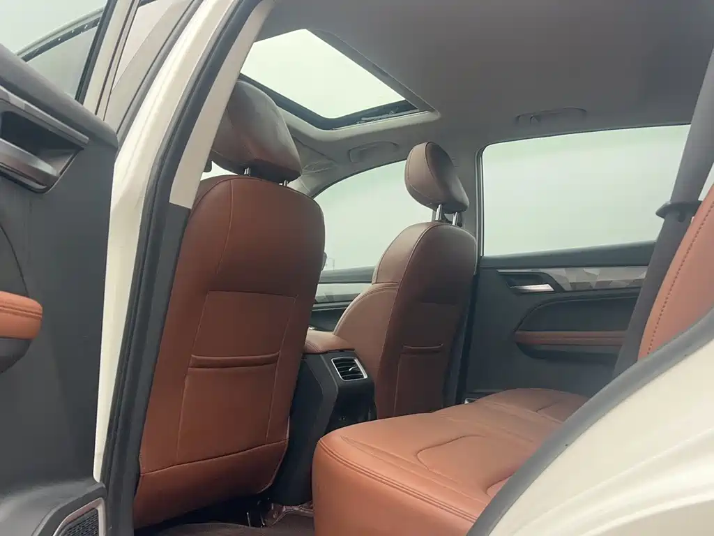 Geely Vision X6 — миниатюра 14