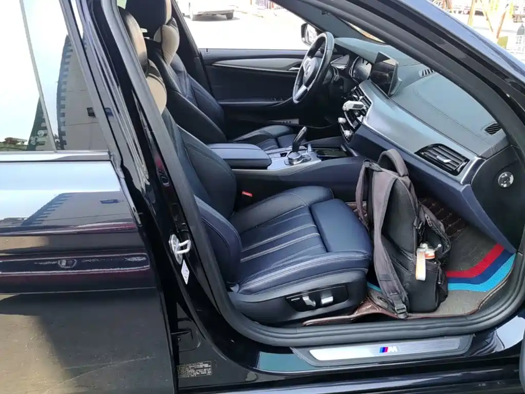 BMW 5 Series (Import) — миниатюра 25