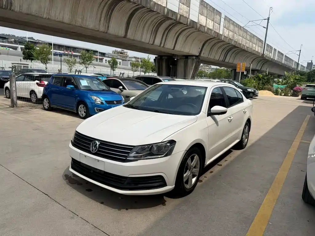 Volkswagen Lavida — миниатюра 2