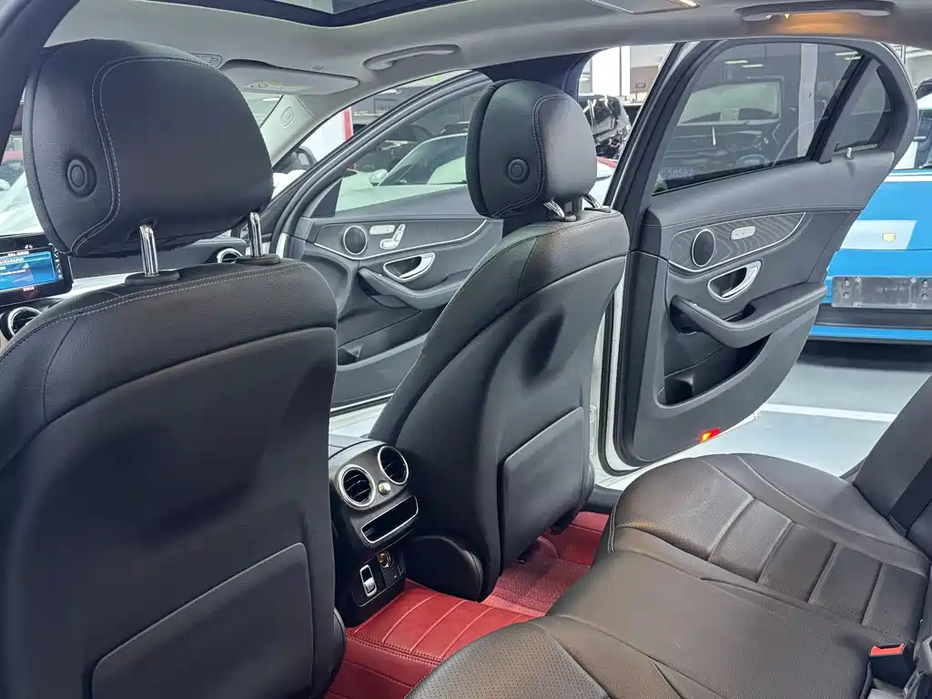 MERCEDES-BENZ C CLASS